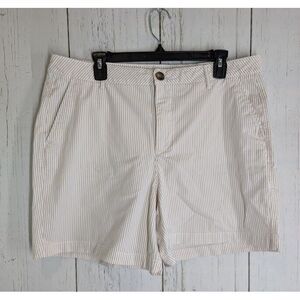 Croft Barrow Size 16 White‎ Tan Stripe Casual Womens Outdoor Summer Khaki Shorts